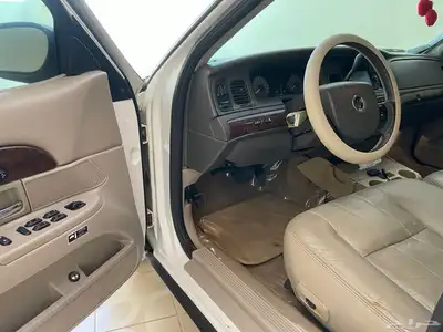 فورد جراند ماركيز 2008 6