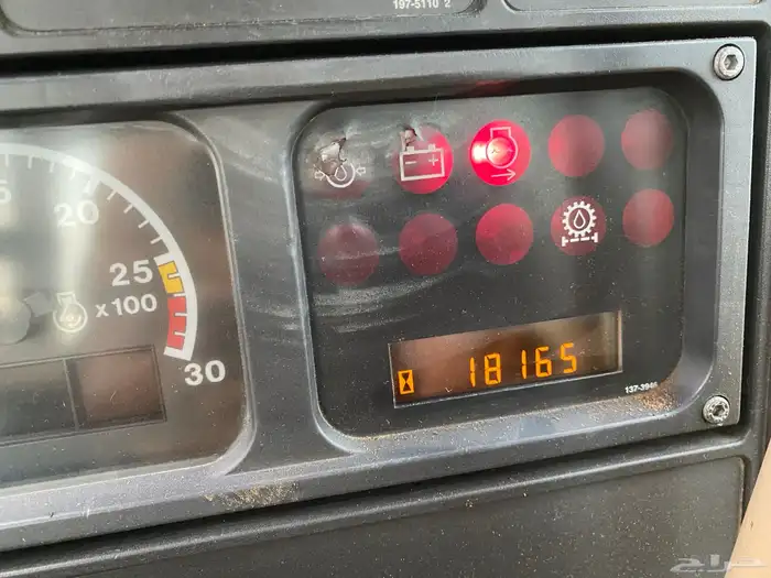 للبيع بلدوزر D9R2019 16
