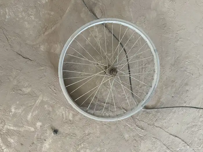 للبيع جنط قدام 0