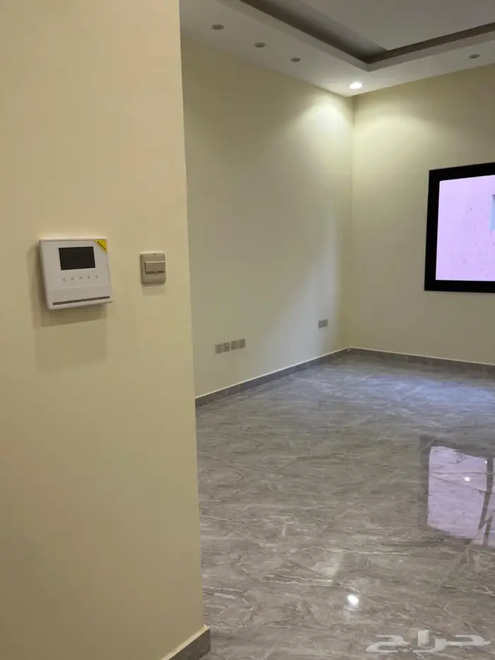 فيلا للبيع بحي العقيق 3