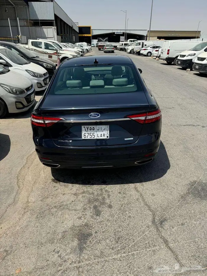فورد توروس 2022 8