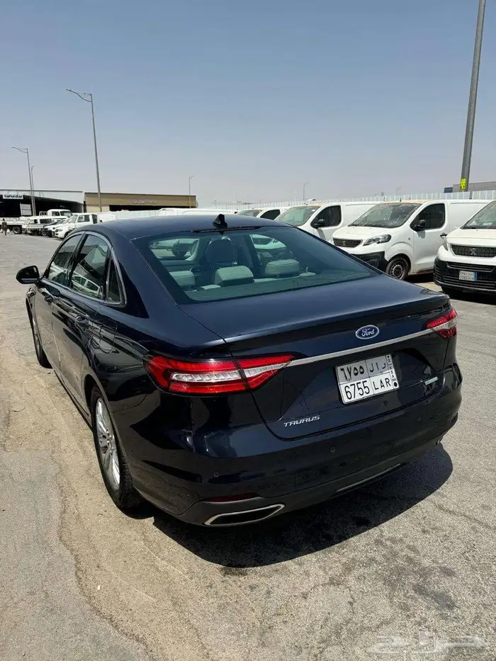 فورد توروس 2022 5