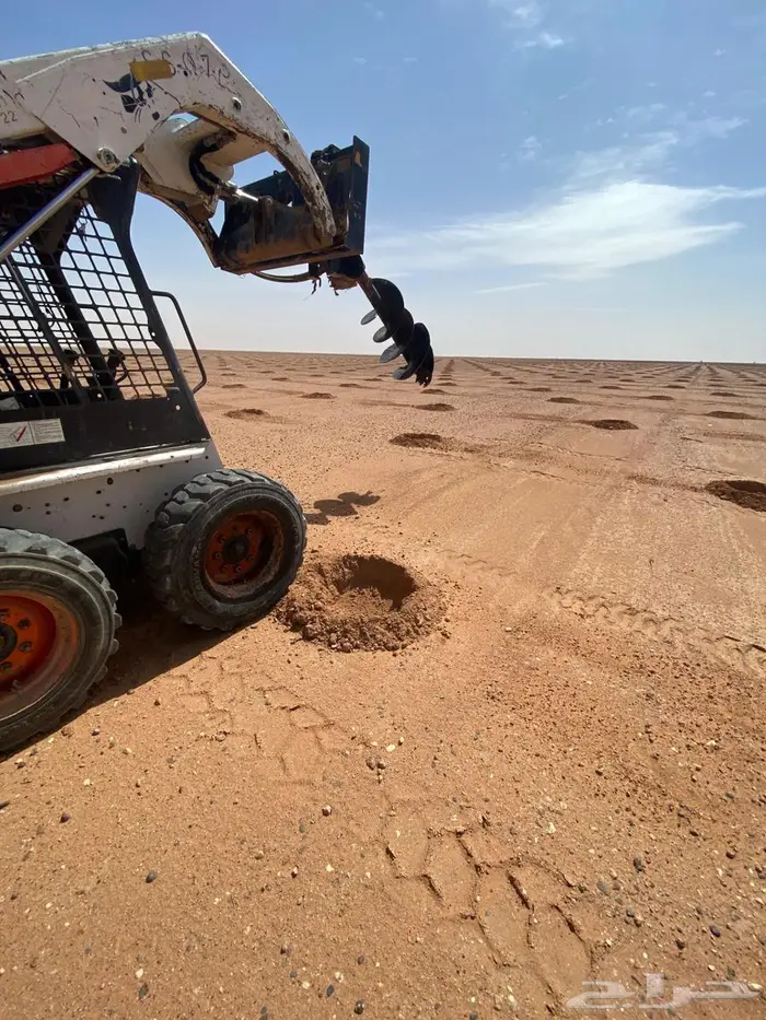 حفار دريل بوبكات للايجار Bobcat Drill Excavator 4
