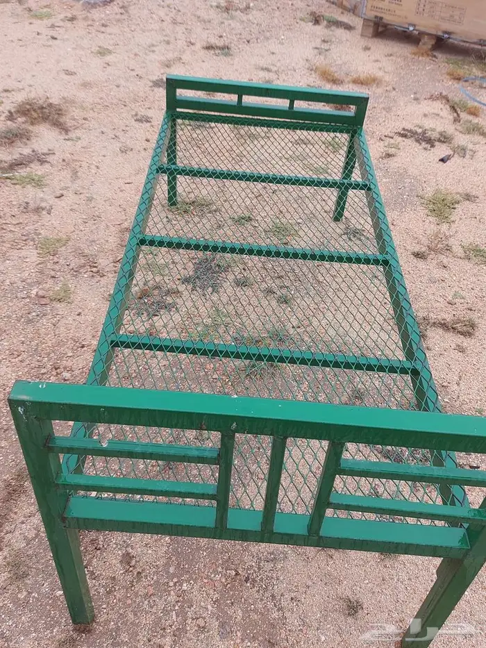 سرير حديد 0