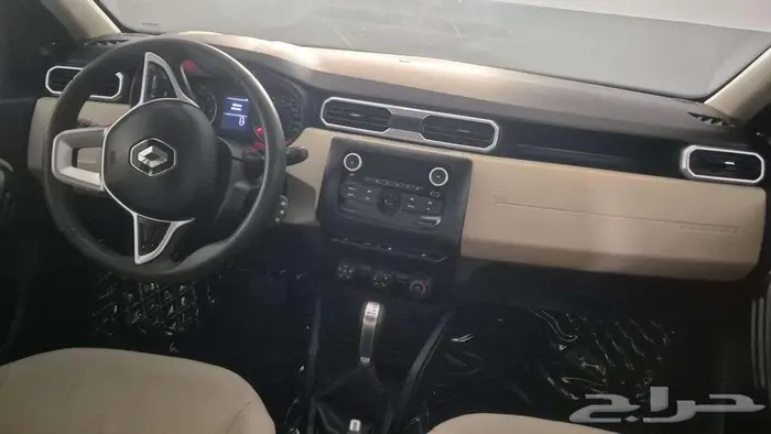 رينو داستر 9