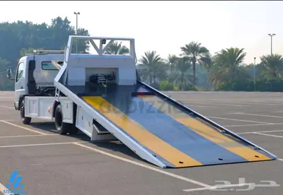 سطحة متسوبيشى كانتر 2023 1