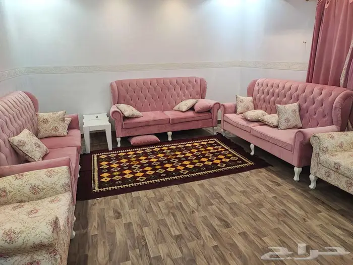طقمين كنب كبيره وفرن سطح رحام 1