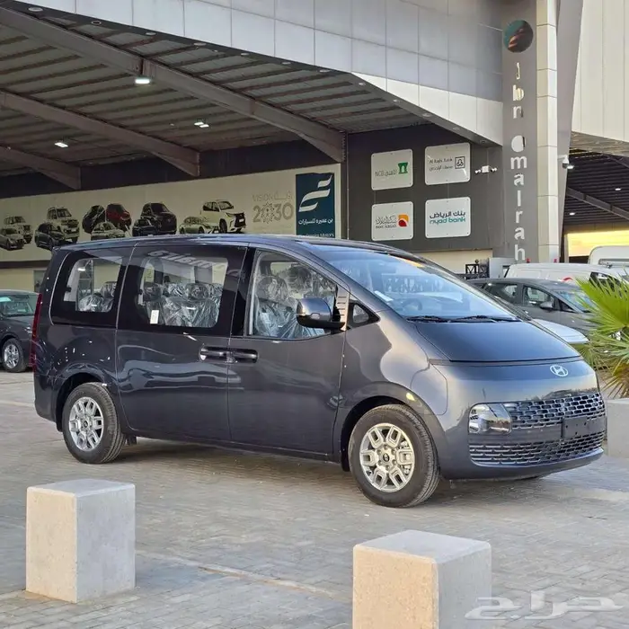 ستاريا ديزل 11 راكب اوتوماتيك 2025 (كاش _ تقسيط) 4