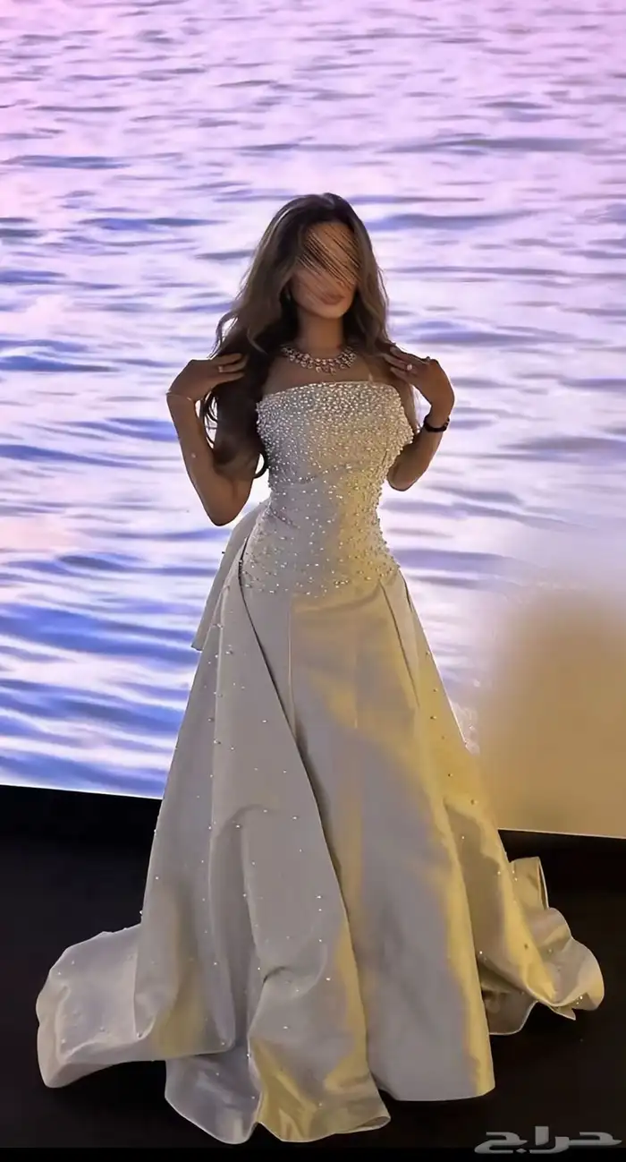 فستان نفس صورة بضبط 300 ريال فقط 0
