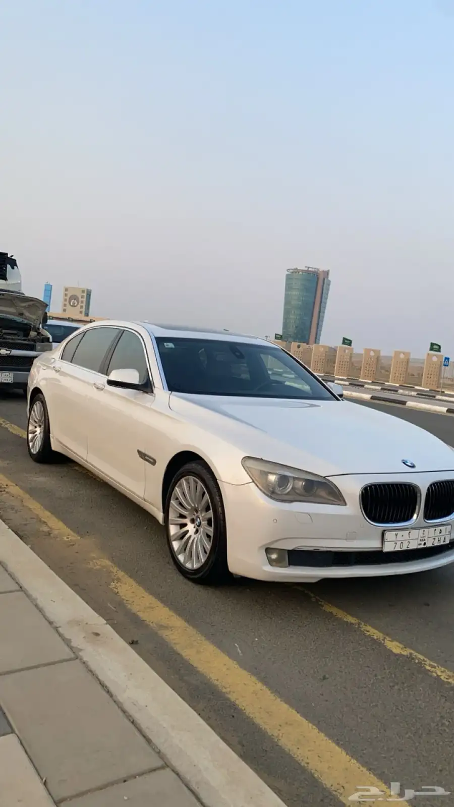 بي ام دبليو 730 1