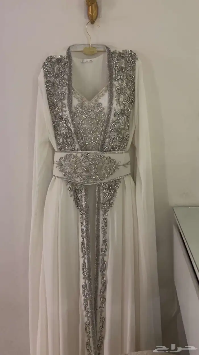 جلابيه او قفطان مغربي ابيض (سوم) 1