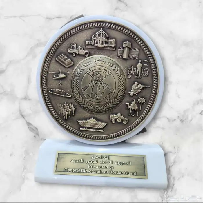 مصنع توين آرت لتصنيع علب الكرتون والجلديات وطباعة الهدايا 90