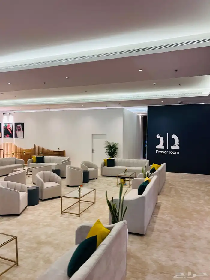 جميع مستلزمات المعارض شاشات ستاير vip lounge ف اي ب لاونج 8