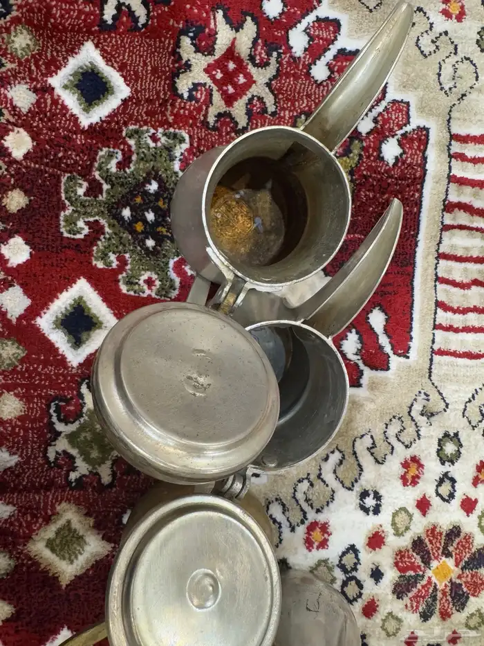 للبيع عدد 4 حبات دلال 2 حبش صنع سوري 1 رسلان 1 بغداديه 8