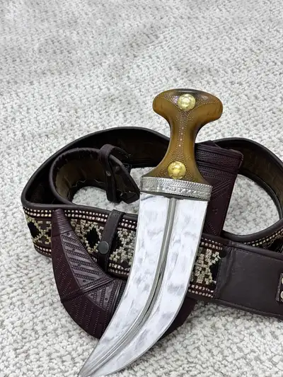 جنبيه مشرقي حك زراف 2