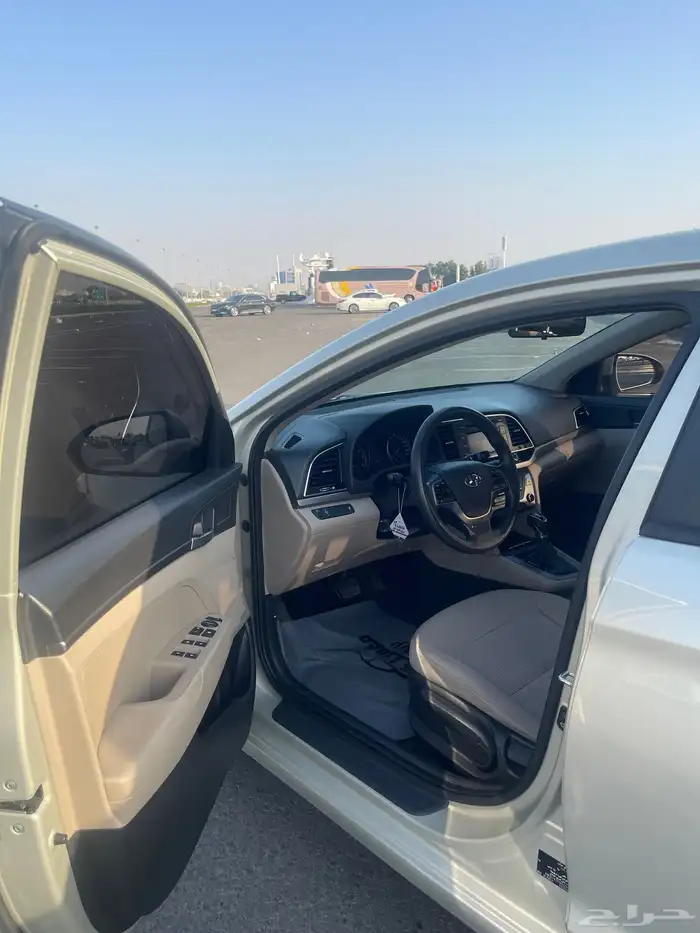 النترا 4