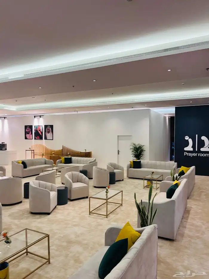 جميع مستلزمات المعارض شاشات ستاير vip lounge ف اي ب لاونج 7