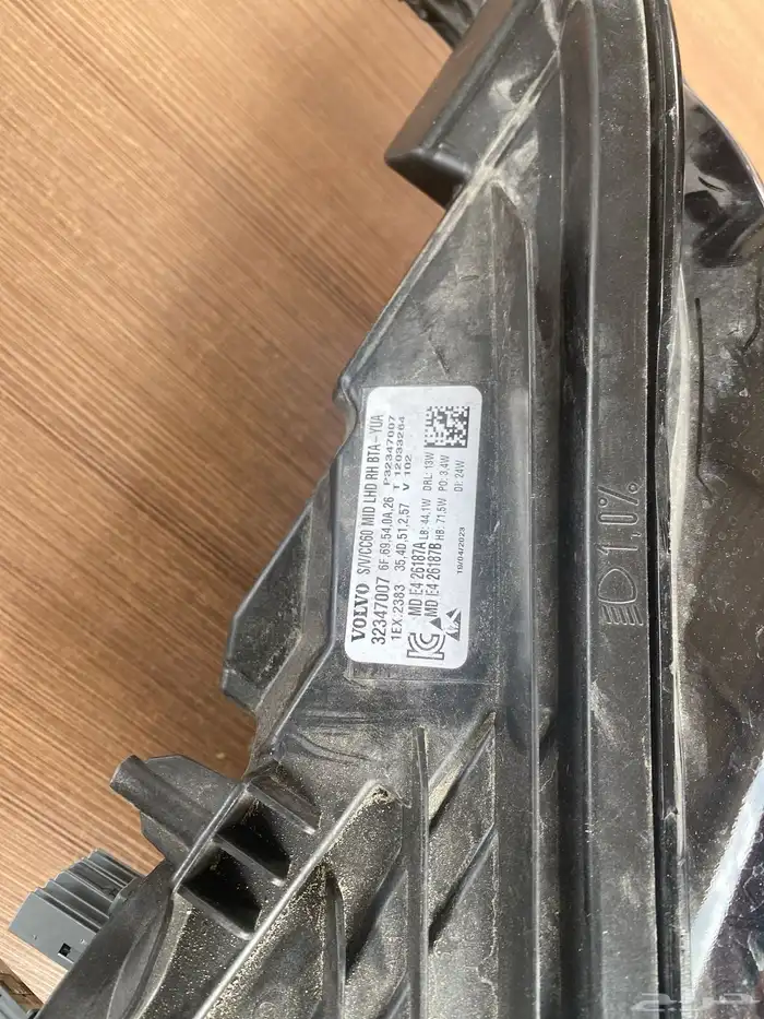 شمعه يمين لسيارة فولفو S60 III V60 II 2