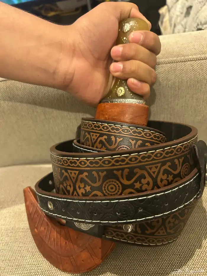 خنجر للبيع 0
