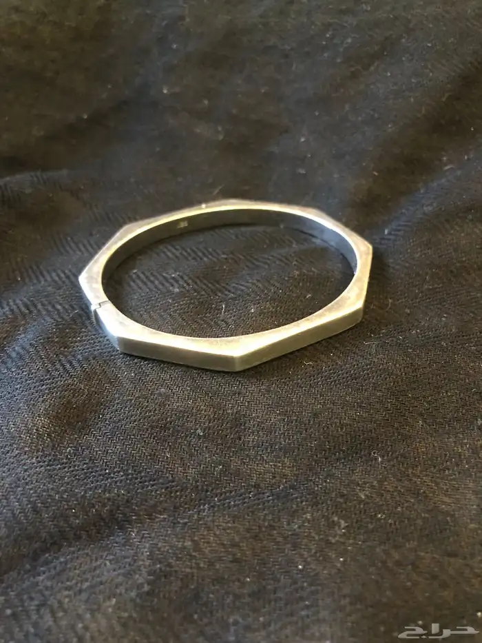 اسوارة فضة أنتيك بتصميم مضلع 1