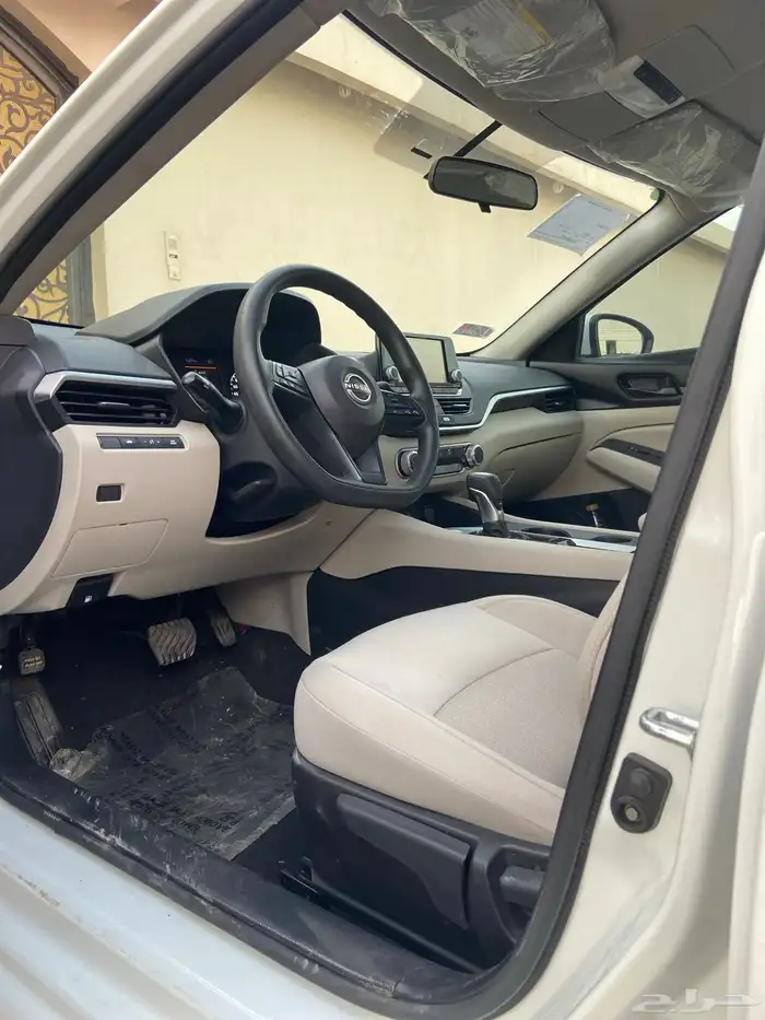 نيسان التيما 2023 استاندر 16