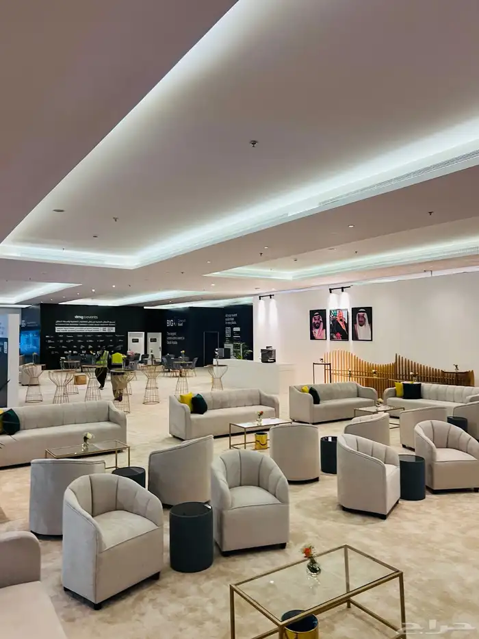 جميع مستلزمات المعارض شاشات ستاير vip lounge ف اي ب لاونج 14