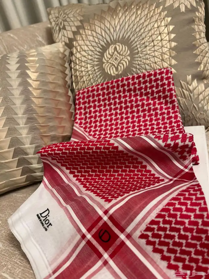 شماغ كارتير سجنتشر ومونت بلانك دم الغزال 3