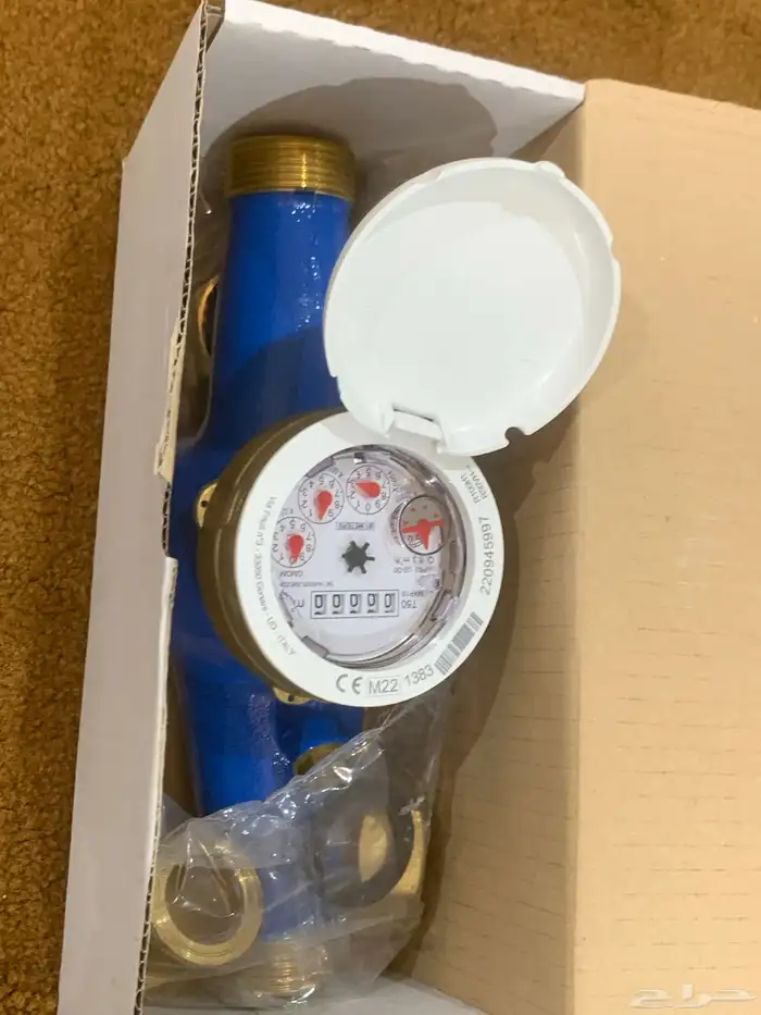 عداد ماء ايطالي اصلي مخرج بوصه يصلح للشقق 0