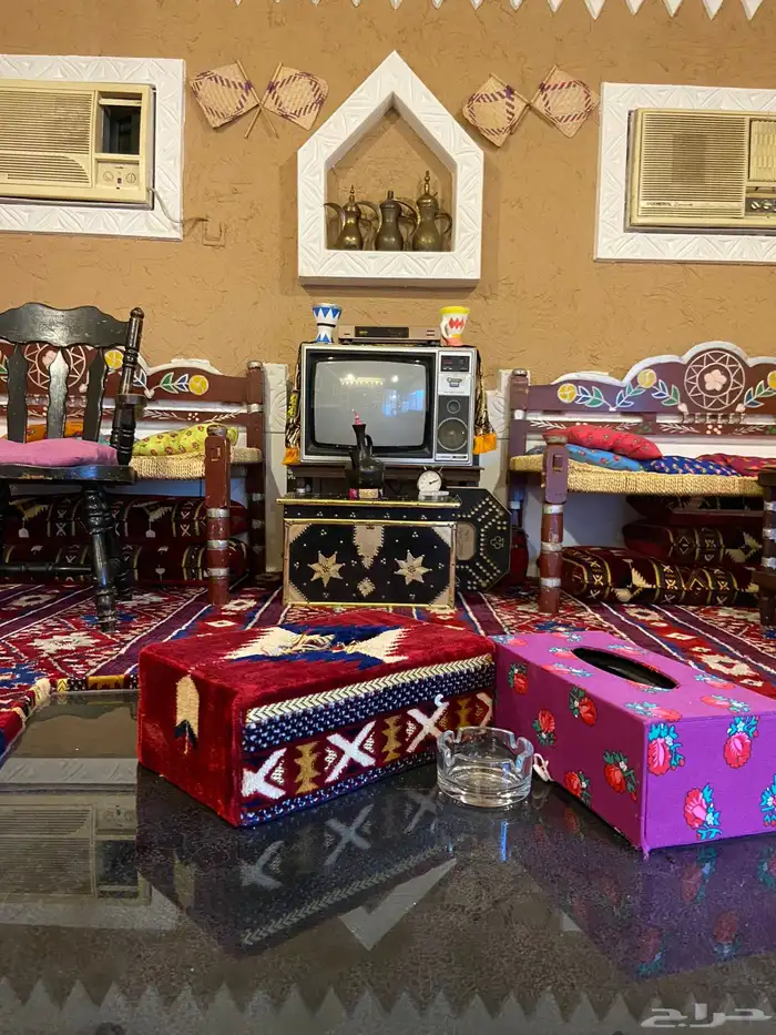 استراحه تراثيه للايجار الشهري بحي طيبة الرحيلي 7