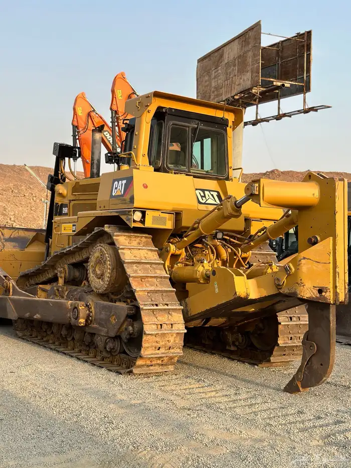 بلدوزر كتربلر D9R الزاهد نظيف جدا  موديل 2011 8