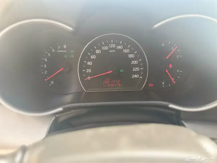للبيع كيا سورينتو 2015 دبل 6 سلندر بدي وكاله 25