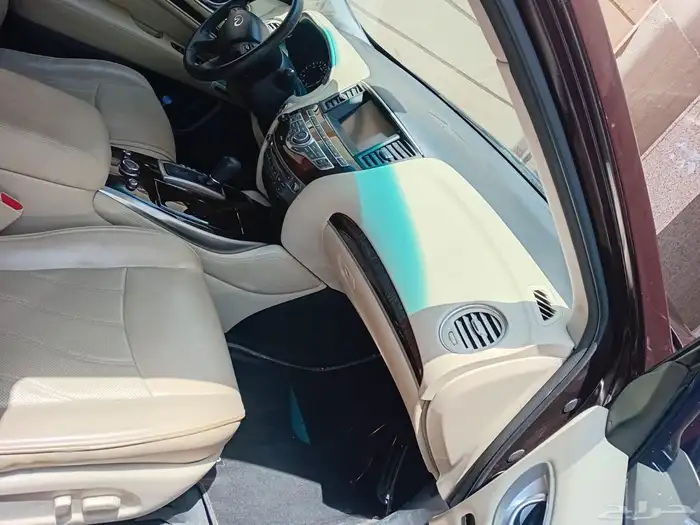 انفينيتي QX 60 فول ابشن احمر غامق موديل 2015 دفع رباعي 5