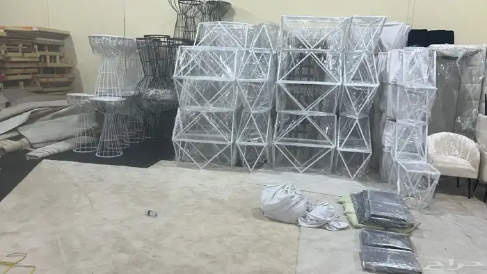 جميع مستلزمات المعارض شاشات ستاير vip lounge ف اي ب لاونج 75