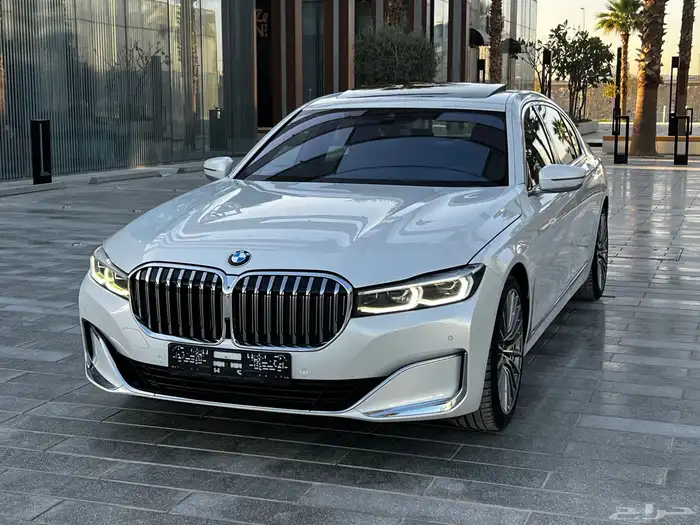 بي ام 730 2020 بحالة الوكالة ماشي 127 الف ( تم البيع ) 7