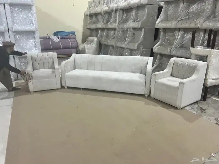 جميع مستلزمات المعارض شاشات ستاير vip lounge ف اي ب لاونج 65