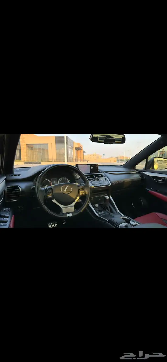 لكزس NX F SPORT 4