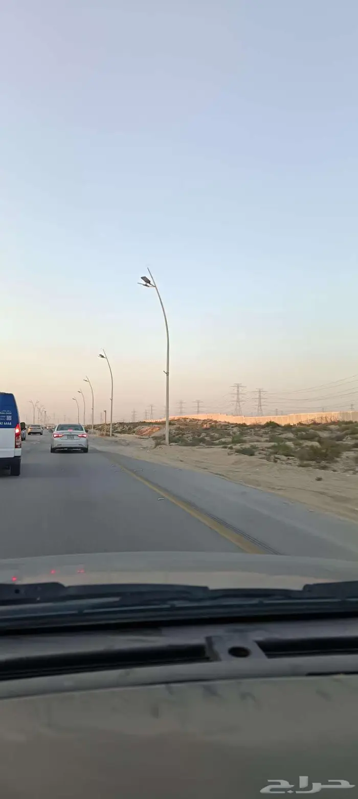 اعمده اناره للبيع عمدان محطات ملاعب اسطبلات استراحات 28