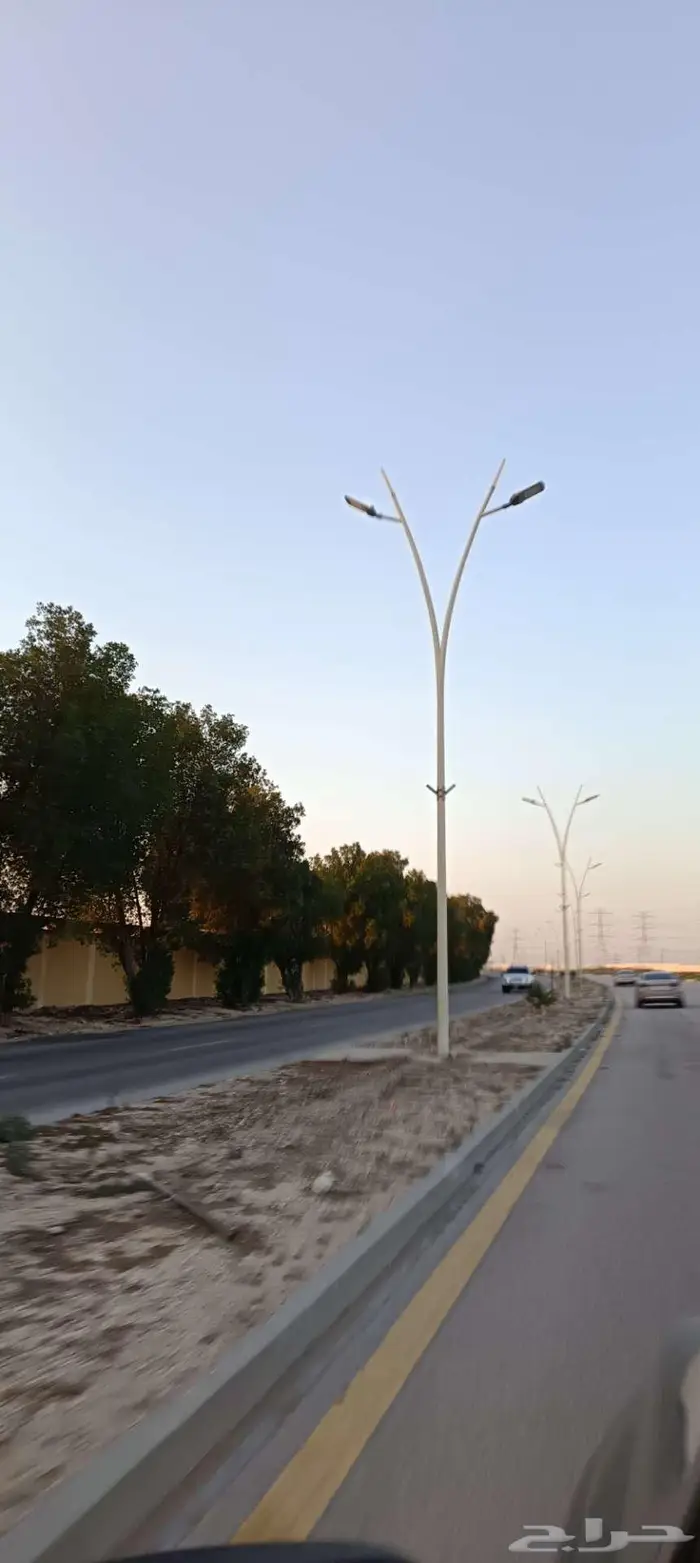 اعمده اناره للبيع عمدان محطات ملاعب اسطبلات استراحات 39
