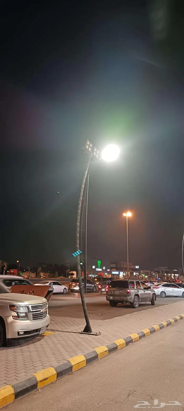 اعمده اناره للبيع عمدان محطات ملاعب اسطبلات استراحات 17