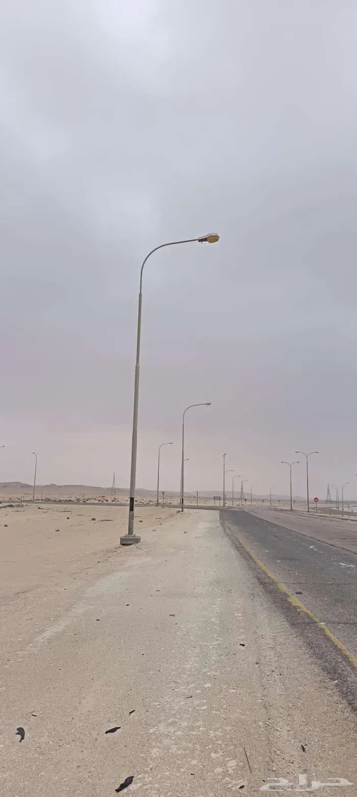 اعمده اناره للبيع عمدان محطات ملاعب اسطبلات استراحات 10