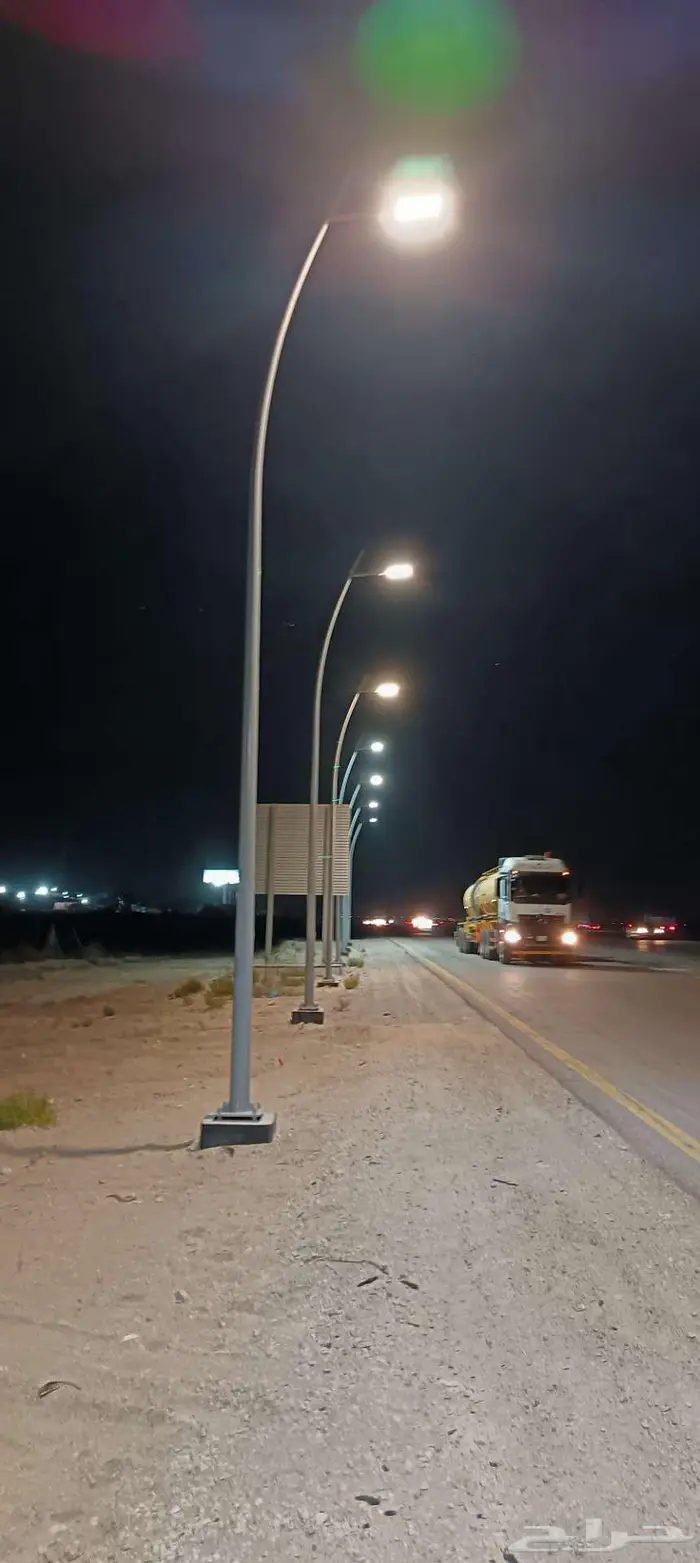اعمده اناره للبيع عمدان محطات ملاعب اسطبلات استراحات 40