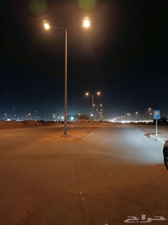 اعمده اناره للبيع عمدان محطات ملاعب اسطبلات استراحات 0