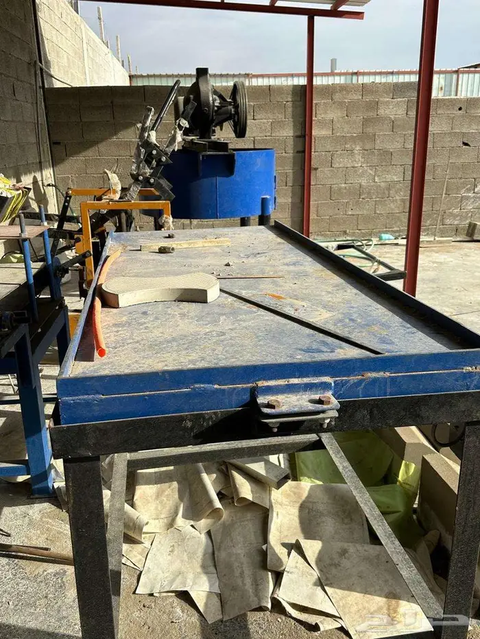 ماكينات مصنع بلوك وإنترلوك للبيع أو الأيجار 5