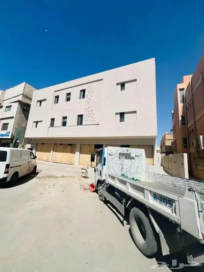 للايجار محلات تجارية بحى السليمانية - رقم العرض 986 H 2