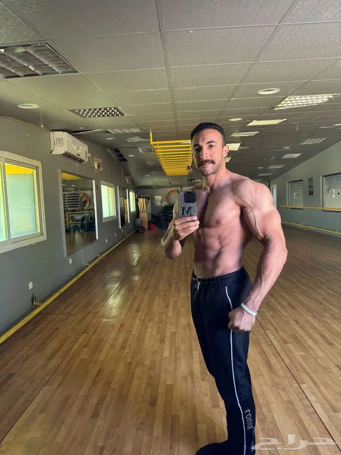 مدرب جيم فتنس للتخسيس والزيادة العضليه 6