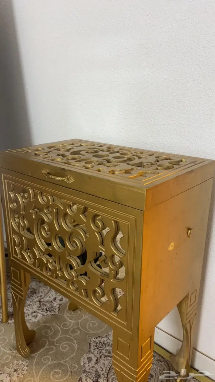 دولاب عبايه وسجاد 0