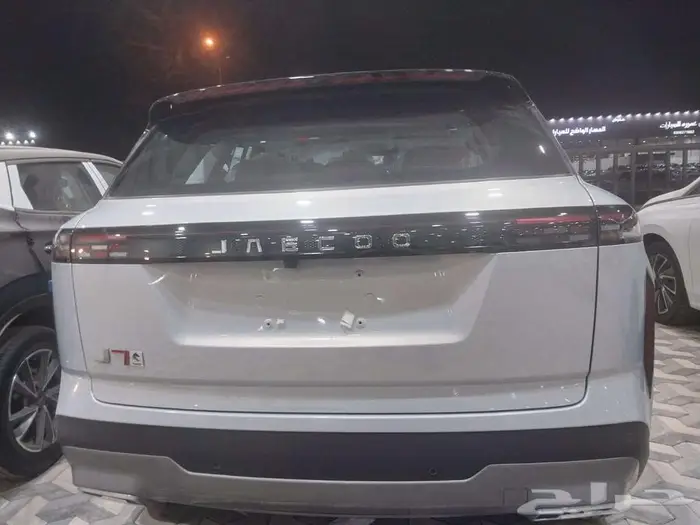 شيري جايكو J7 لاكجري موديل 2025 14