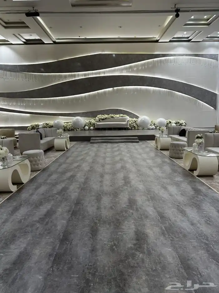 جميع مستلزمات المعارض شاشات ستاير vip lounge ف اي ب لاونج 1