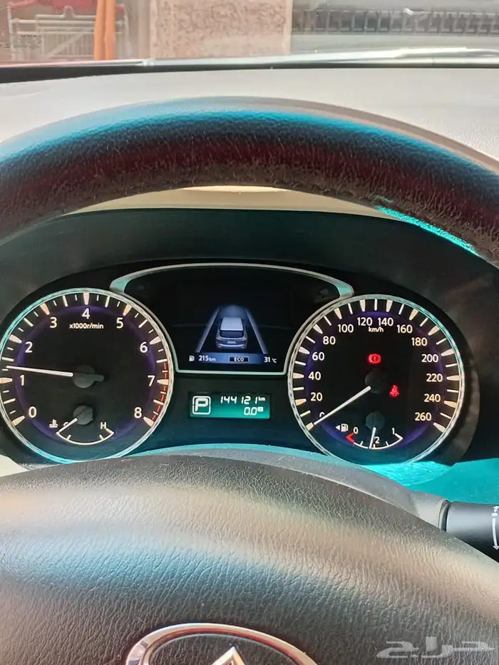 انفينيتي QX 60 فول ابشن احمر غامق موديل 2015 دفع رباعي 8