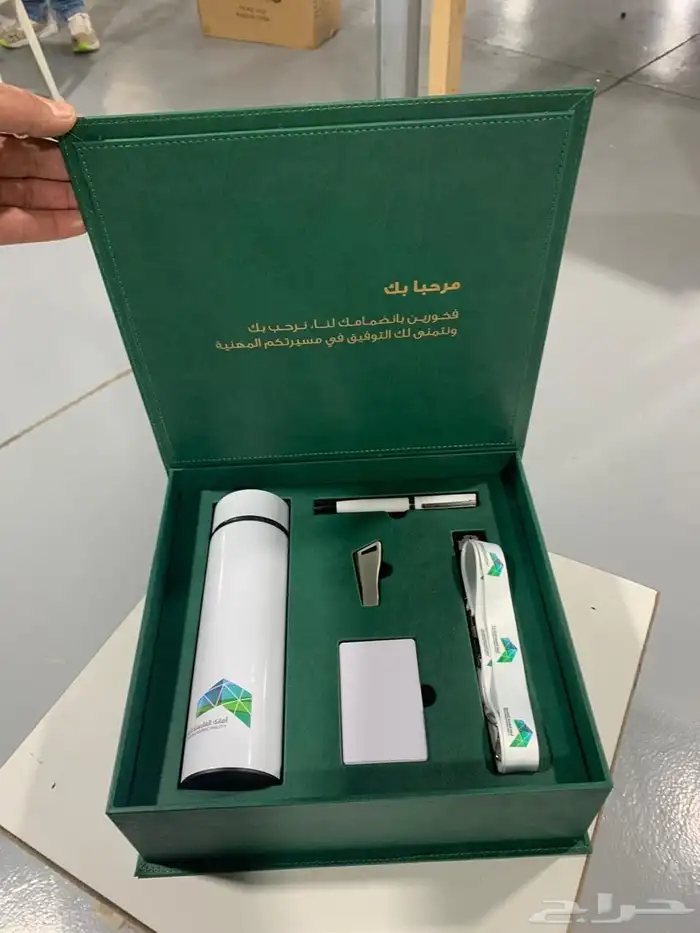 مصنع توين آرت لتصنيع علب الكرتون والجلديات وطباعة الهدايا 65